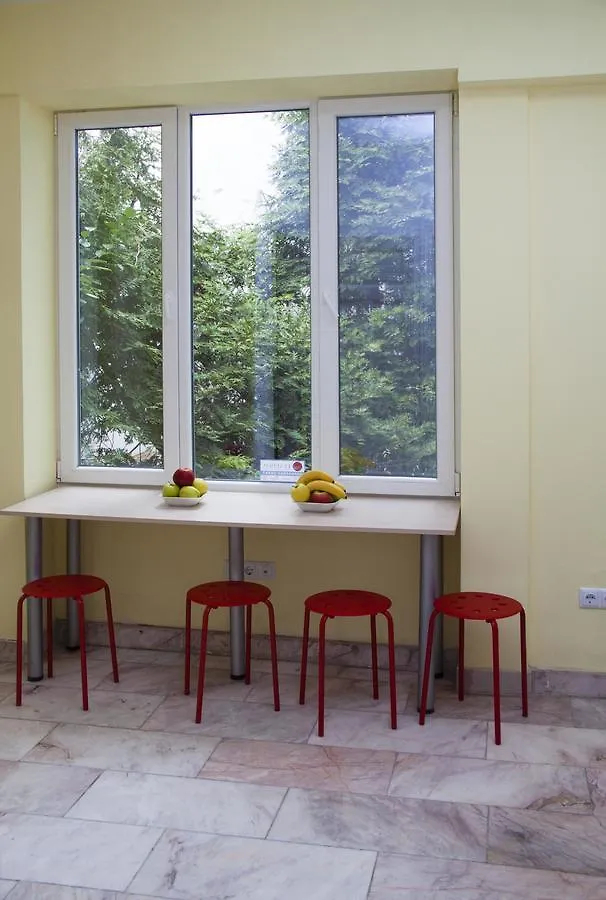 הוסטל וארנה Gagarin House אכסניה