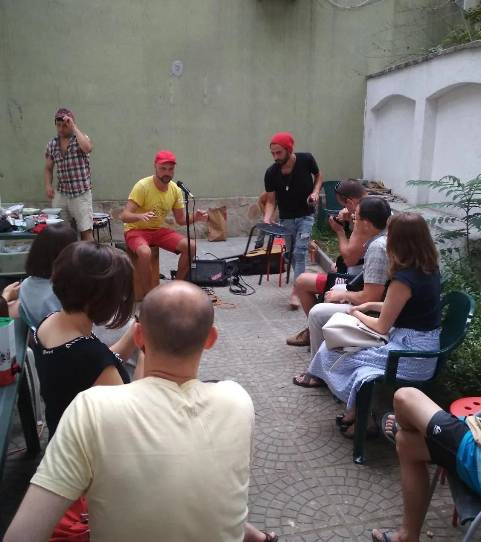 הוסטל וארנה Gagarin House